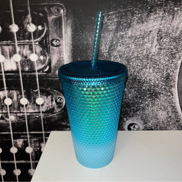 NWT Starbucks Cup - Picture 2 of 2